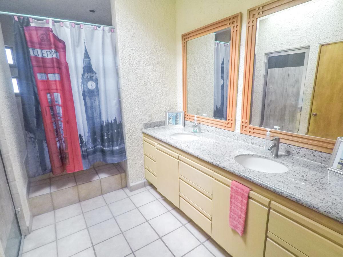Hostalife Гуадалахара Екстериор снимка