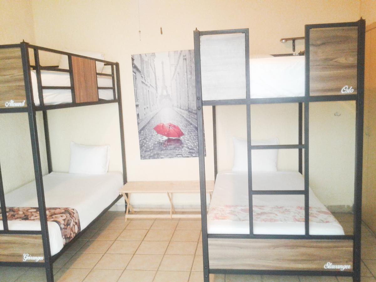 Hostalife Гуадалахара Екстериор снимка