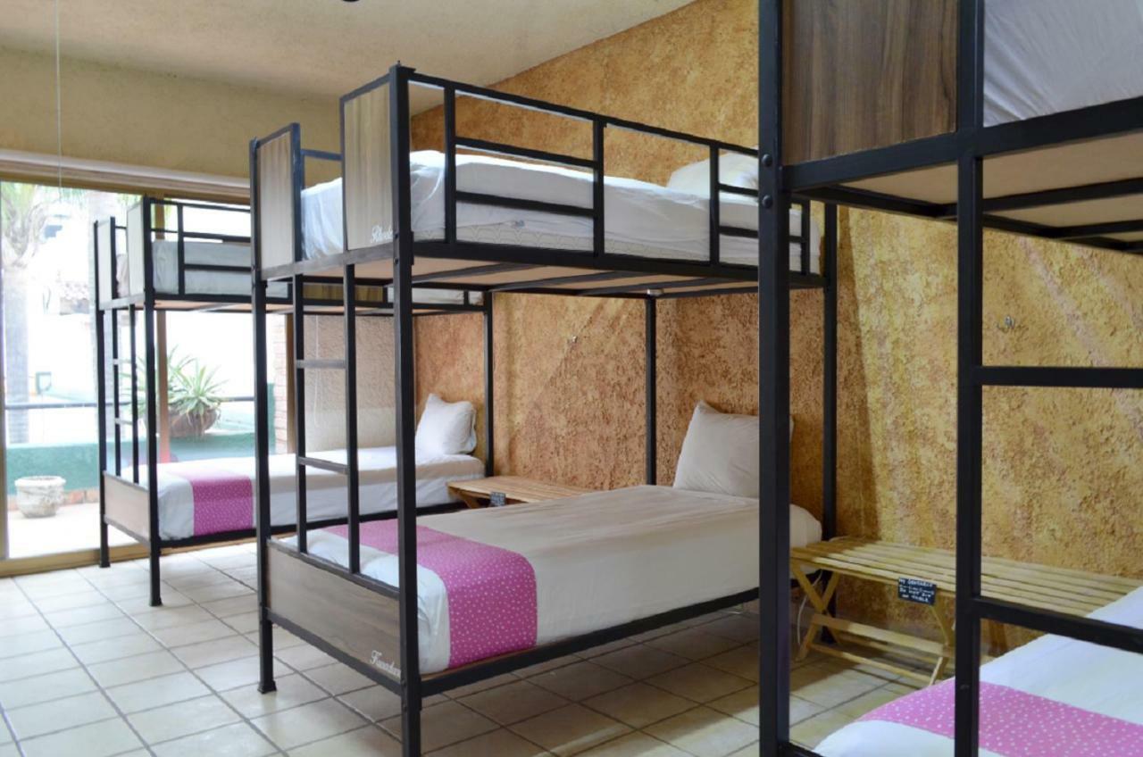Hostalife Гуадалахара Екстериор снимка